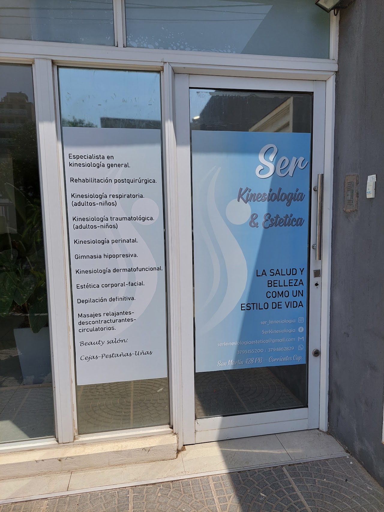 Fachada de Centro Ser kinesiología y Estética en San Martín 428, Corrientes